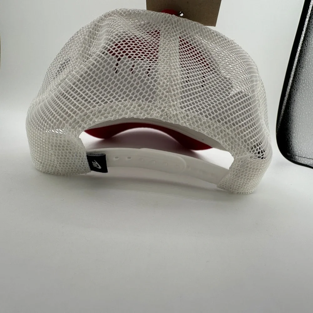 Nike Rise Trucker Cap Youth Kids One Size Snapback Red White Structured Hat NEW